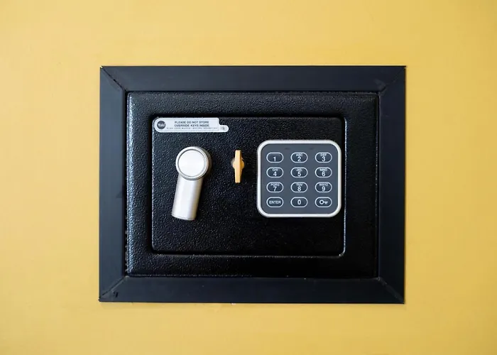 Capsule Premium Balneo & Home Cinema